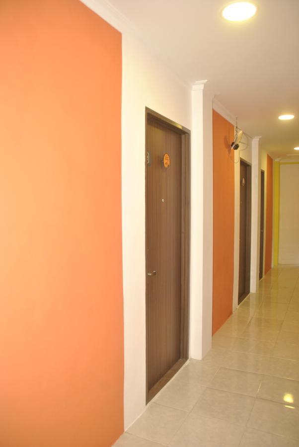 Djo Front One Inn Bengkulu Exterior foto