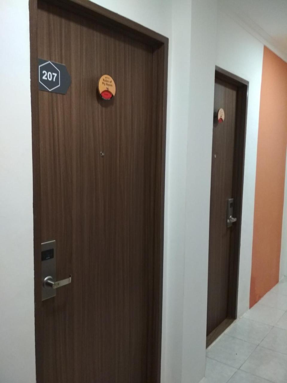 Djo Front One Inn Bengkulu Exterior foto